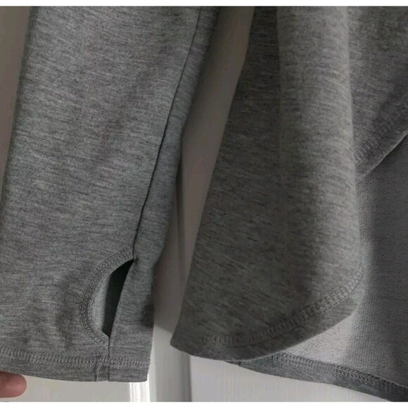 SCORPIO SOL Gray Split Back Yoga Athletic Hoodie Hooded Sweatshirt Womens Size M - Picture 4 of 9